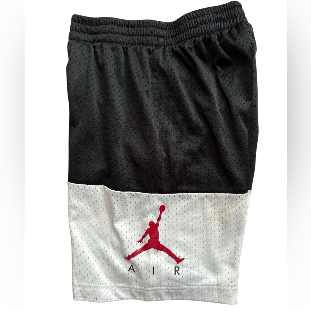 Air Jordan Shorts Youth Boy's M Black White Colorblock‎ Jump Man Logo Basketball